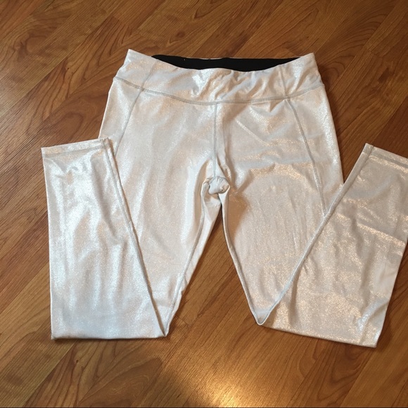 Victoria's Secret Pants - Victoria’s Secret shiny leggings Victoria's Secret Pants - Victoria’s Secret shiny leggings